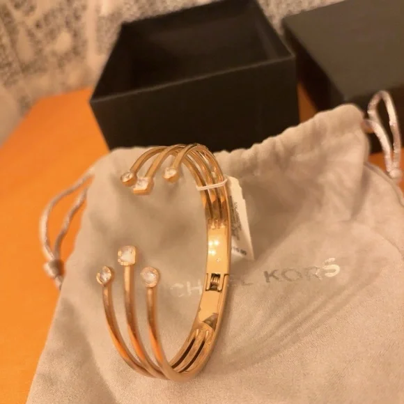 NWT Michael Kors Modern Brilliance Gold Color Cuff Bracelet Crystals - Picture 10 of 14
